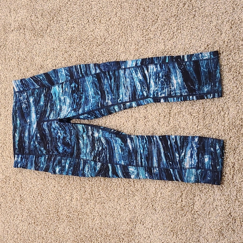 Lululemon  cropped leggings